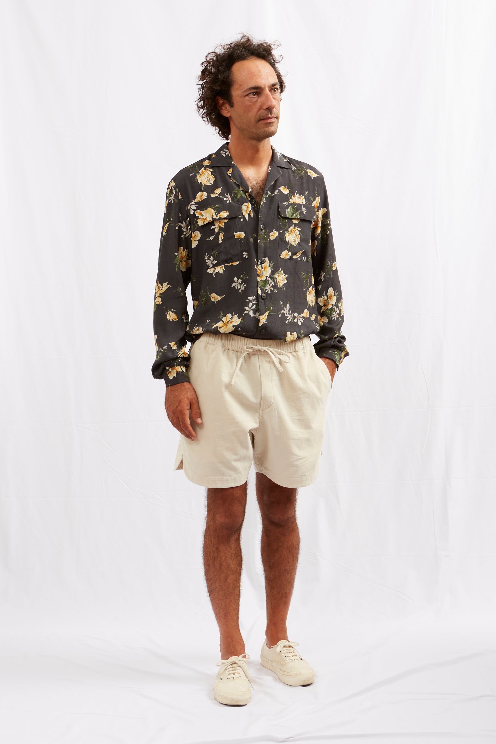 AMEDEO rayon dark flower 3129
