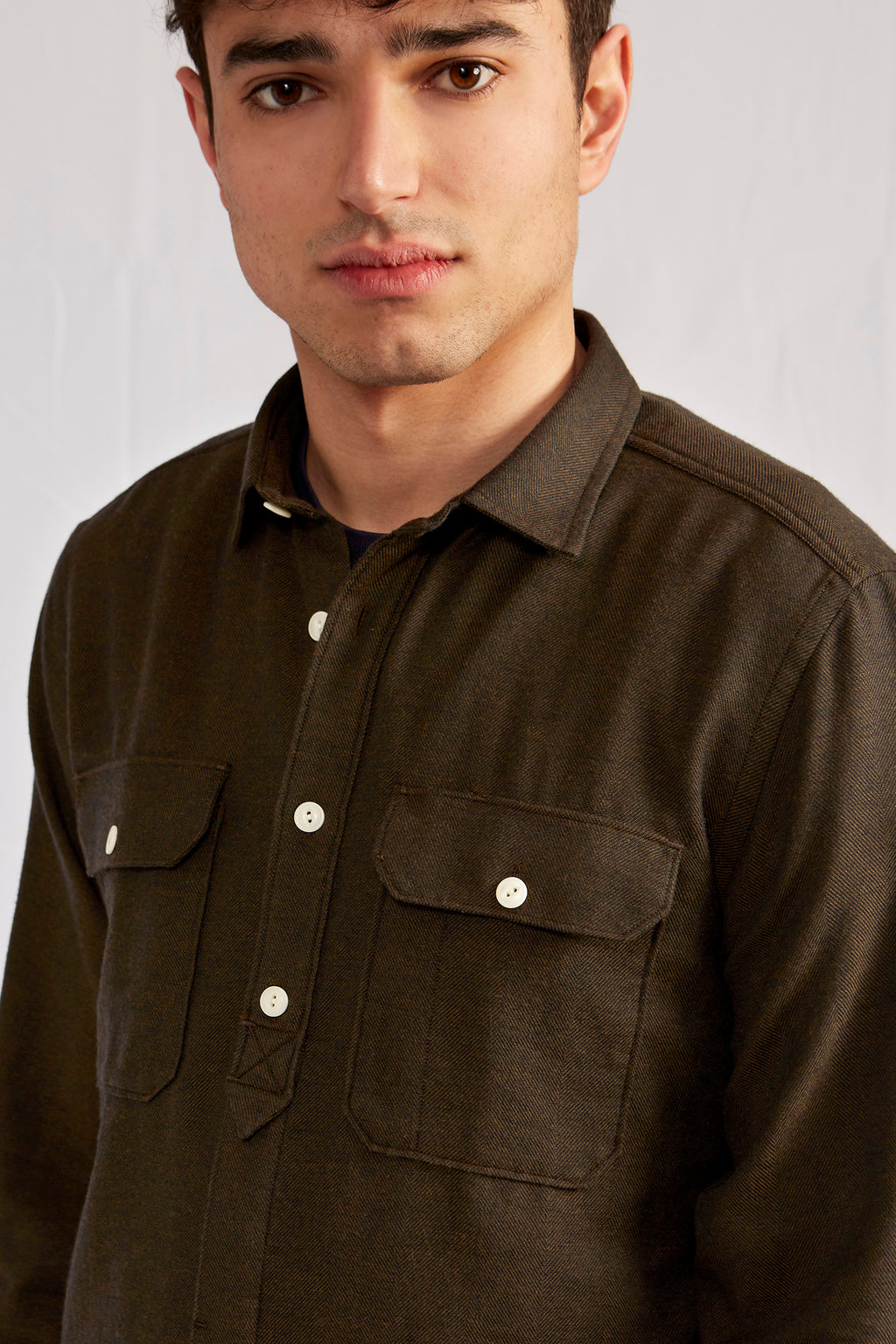 EDISON recycled wool herringbone mud green 1253